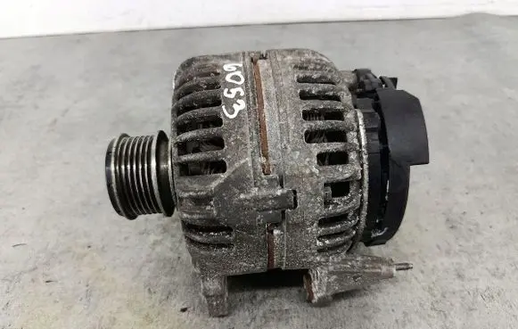 Volkswagen Golf V Generator/alternator 
