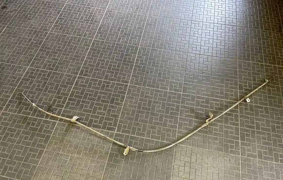 Handbrake/parking brake wiring cable