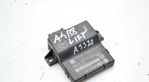 Audi A4 S4 B8 8K Gateway control module 8R0907468H 8R0907468C 2840747605300