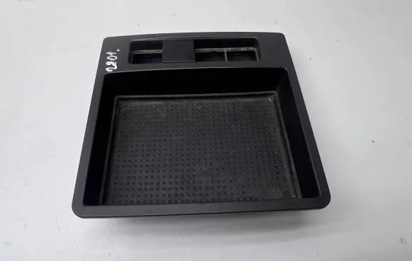Volkswagen Cross Touran I Glove box 1T1863284 1T1857368E