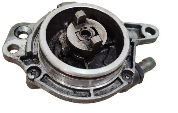 BMW 5 E34 Vacuum pump 72162503