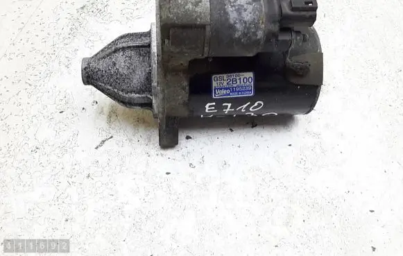 Hyundai i30 Starter motor 361002b100
