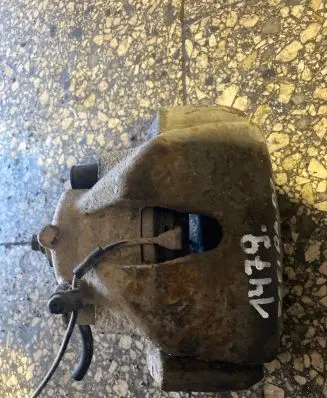 Opel Zafira A Front brake caliper
