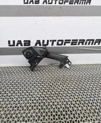 Nissan Qashqai Front door interior handle trim 809514EA0AX
