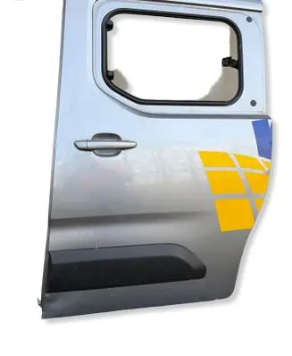 Opel Combo E Side sliding door 