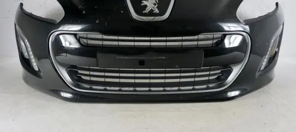 Peugeot 308 Front bumper 9674576177