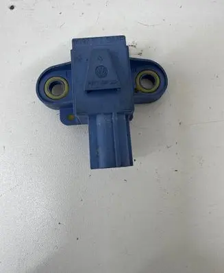 Volkswagen Jetta V Airbag deployment crash/impact sensor 1K0955557A
