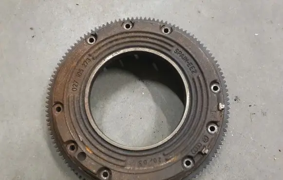 Volkswagen Golf II Flywheel 027105273