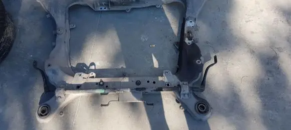 Volvo S60 Front axle beam 