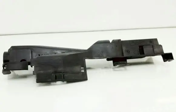 BMW 3 E46 Radiator support slam panel bracket 155985548 1436246