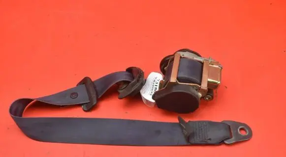 Citroen C5 Front seatbelt B507744