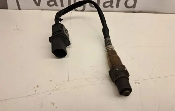 Hyundai i40 Lambda probe sensor 393504A410