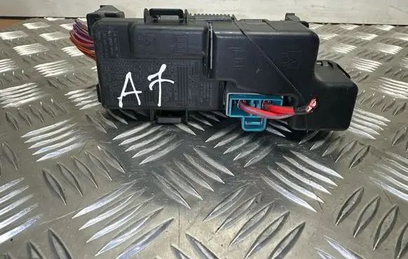 Volvo XC60 Fuse module 30659282