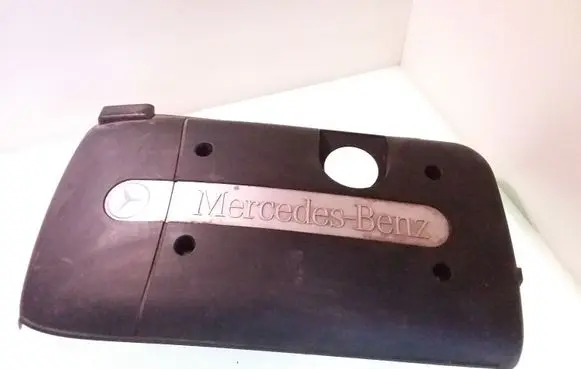 Mercedes-Benz C W203 Engine cover (trim) A6110101067