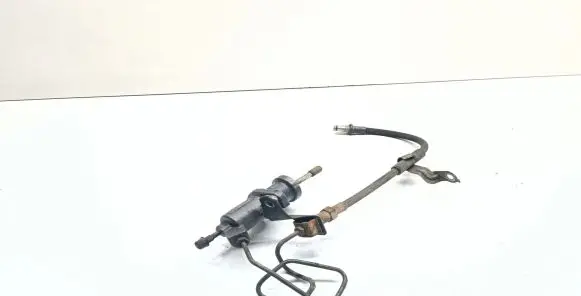 BMW X3 E83 Clutch master cylinder FTE6740