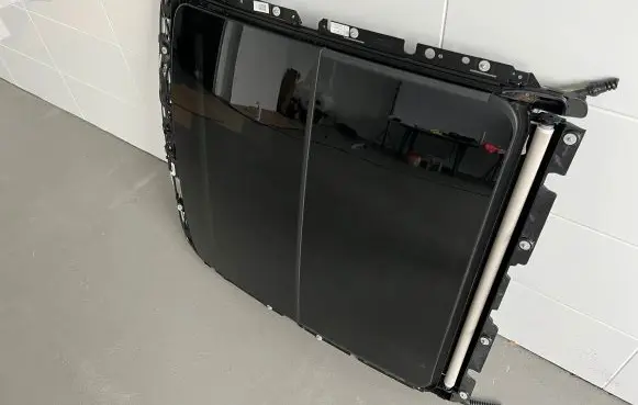 BMW X4 G02 Sunroof glass 7487251 ZZTSZZ8CZ