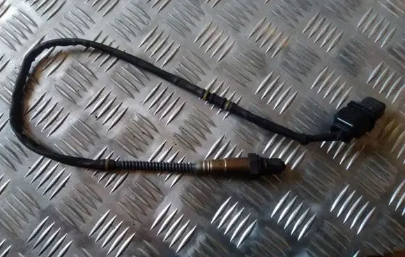 Volkswagen PASSAT B6 Lambda probe sensor 03G906262 0281004056
