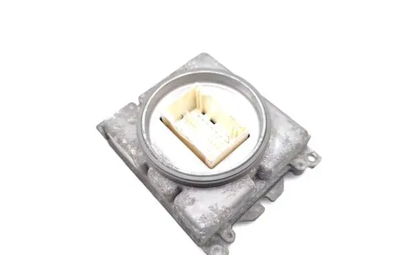Volkswagen PASSAT B8 Headlight ballast module Xenon 7PP941571A