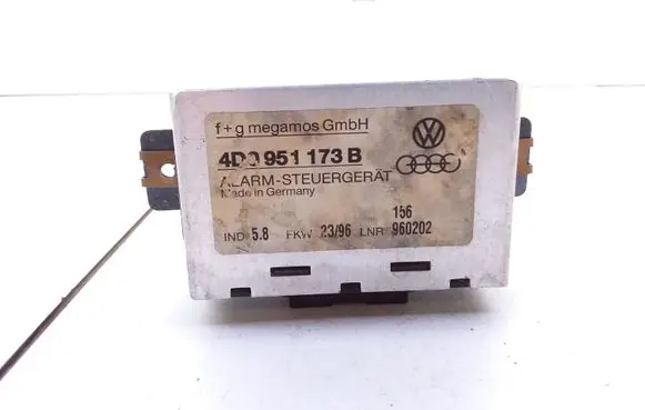 Audi A4 S4 B5 8D Alarm control unit/module 4D0951173B