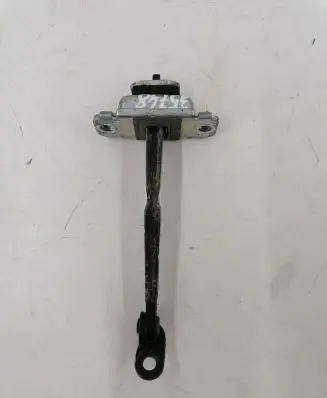 KIA Sportage Rear door check strap stopper