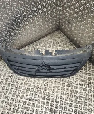 Citroen C3 Front bumper upper radiator grill REFC302100