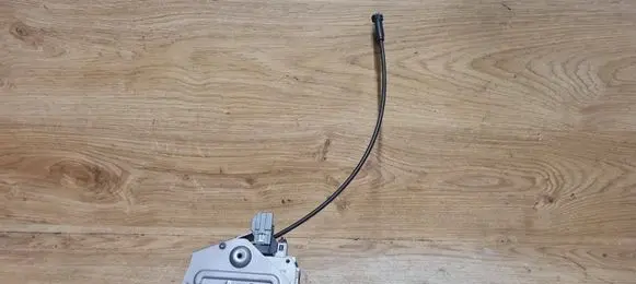Tailgate/trunk/boot lock/catch/latch