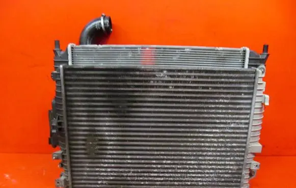 Jaguar S-Type Coolant radiator 8MK376764421