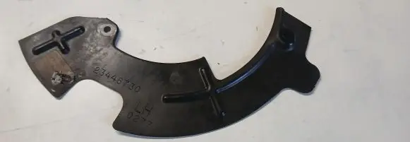 Chevrolet Corvette C7 Front brake disc dust cover plate 23446730