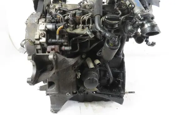 Nissan Primera Engine F9Q