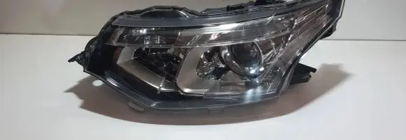 Mitsubishi Outlander Headlight/headlamp 4B45X8301C2 8301C2 L0094D0TQL