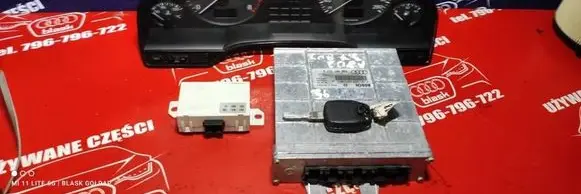 Audi A8 S8 D2 4D Engine control unit/module 4D0907557A 4D0919033F 4A0953234