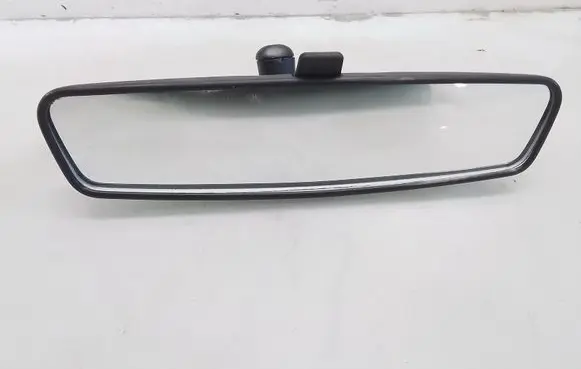Land Rover Discovery 3 - LR3 Rear view mirror (interior)