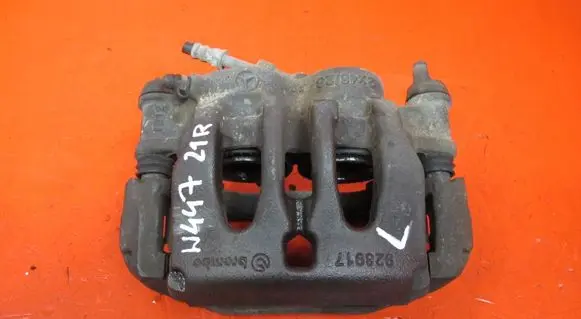 Mercedes-Benz Vito Viano W447 Front brake caliper