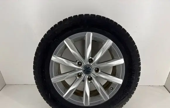 Volkswagen Touareg II R18 alloy rim 7P6601025 7P6601025AC