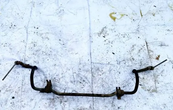 Nissan Micra Front anti-roll bar/sway bar