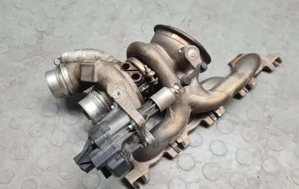 BMW 3 F30 F35 F31 Turbo 7637563