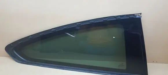 BMW 4 F32 F33 Rear side window 7433356