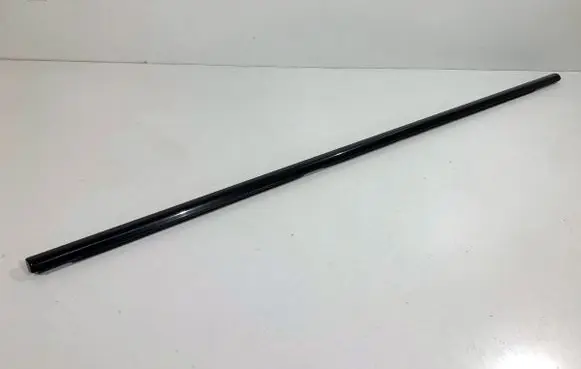 BMW 5 F10 F11 Loading door glass trim molding 