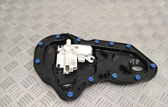 Audi A8 S8 D5 Front door soft close latching motor 4N0837060
