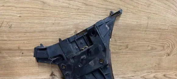 Volvo S80 Front bumper mounting bracket 30796423