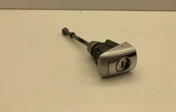 Citroen C5 Front door lock 59395J01