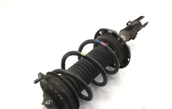 Hyundai i30 Front shock absorber/damper 
