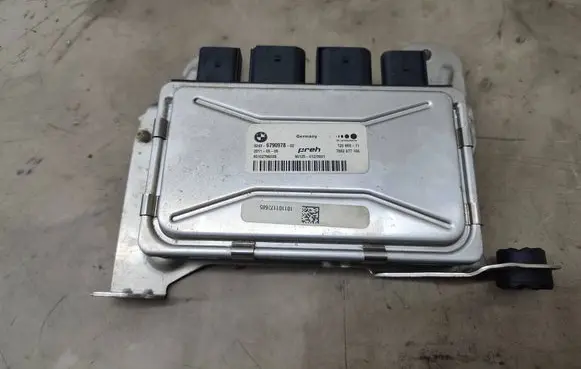 BMW X6 E71 Steering rack control module 6790978 7882977166 9010279603S