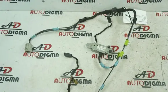 Mazda 6 Aerial antenna amplifier GHK3669N0