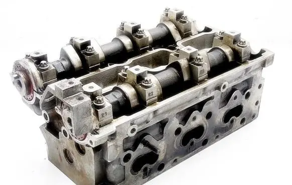 Opel Omega B1 Engine head 7938346499