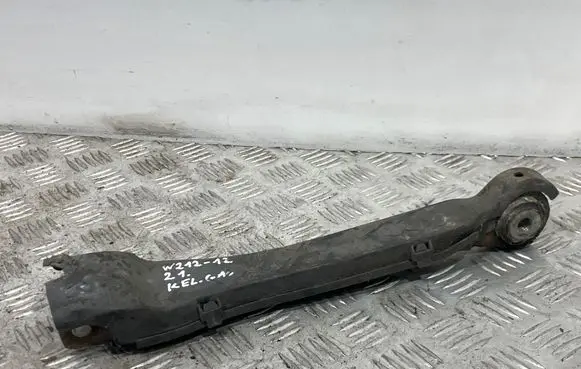 Mercedes-Benz E W212 Rear upper control arm/wishbone A2043521488