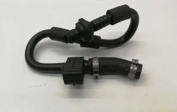 Audi A6 S6 C6 4F Vacuum line/pipe/hose 4F0611931
