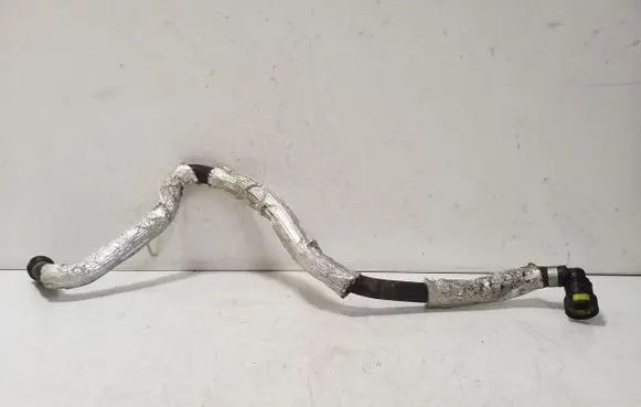 Volvo XC90 Engine coolant pipe/hose 31368321