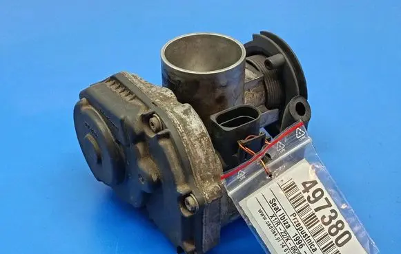 Seat Ibiza II (6k) Throttle body valve 030133064F
