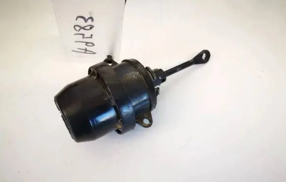 Valve vacuum